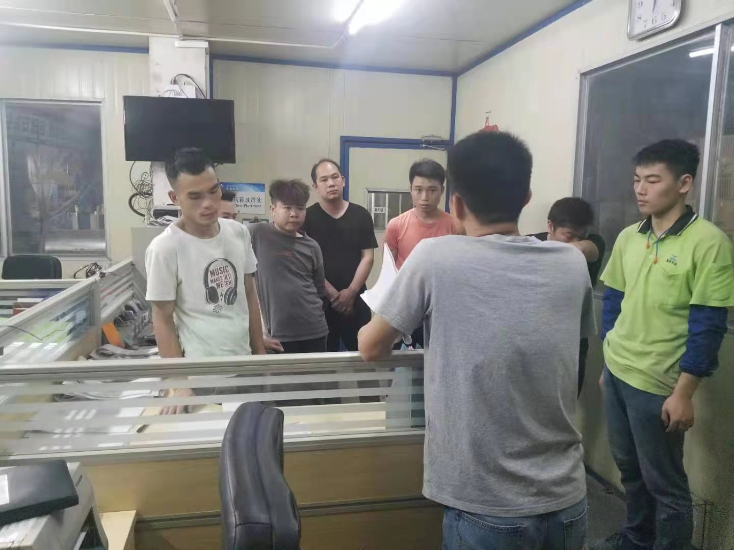 f80de0ae7e03d94bfbc310e2513c1b0