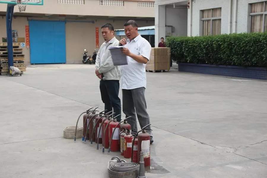 bf606d27f3546678273f24adb565522